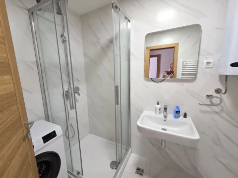 Rent, one bedroom apartment, 47m², New City, Podgorica - image 15