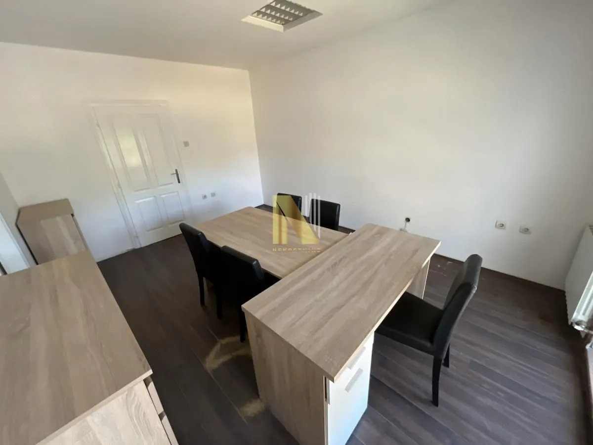 Izdavanje, poslovni prostor, 105m², Klisa, Novi Sad Sve Podlokacije