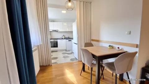 Rent, two bedroom apartment, 65m², Crveni Krst, Niš - image 9