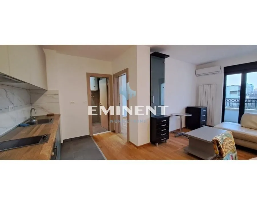 Rent, two bedroom apartment, 40m², Palilula Sve Podlokacije, Beograd