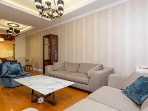 Izdavanje, trosoban stan, 110m², Preko Morače, Podgorica - image 15