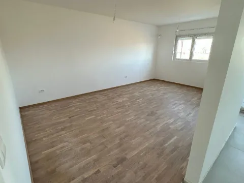 Sale, three bedroom apartment, 94m², Zabjelo, Podgorica - image 4