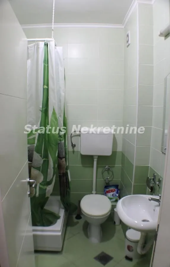 Prodaja, garsonjera, 29m², Grbavica, Novi Sad Sve Podlokacije