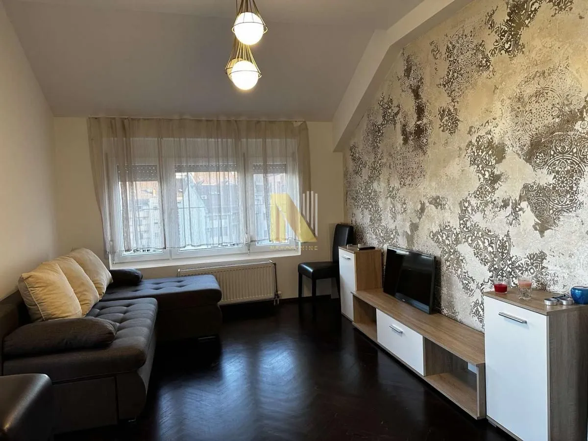 Izdavanje, jednosoban stan, 43m², Cara Dušana, Novi Sad Sve Podlokacije