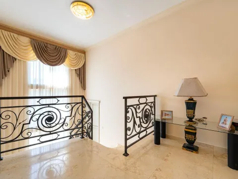 Prodaja, kuća, 277m², Radovići, Tivat - image 19