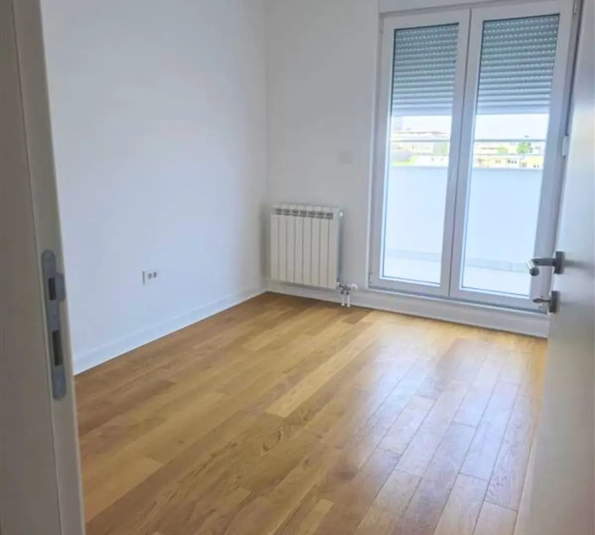 Prodaja, četvorosoban stan, 86m², Vukov Spomenik, Zvezdara Sve Podlokacije