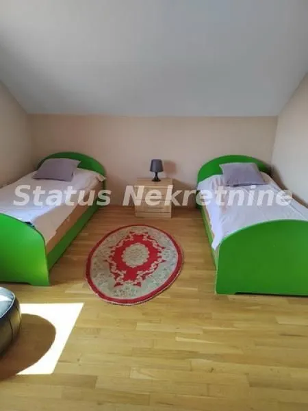Rent, house, 200m², Adice, Novi Sad Sve Podlokacije