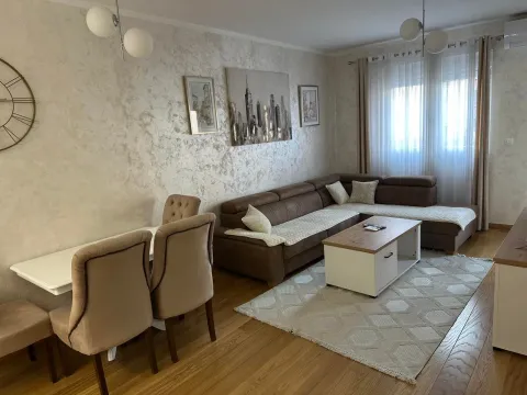 Rent, one bedroom apartment, 45m², New City, Podgorica - image 14