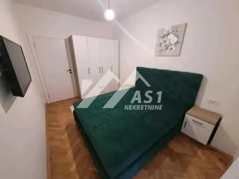 Izdavanje, jednosoban stan, 38m², Socijalno, Novi Sad Sve Podlokacije - image 6