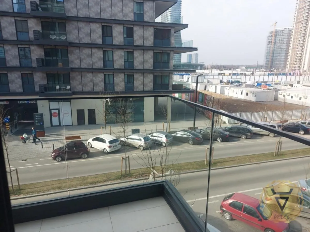 Izdavanje, dvosoban stan, 59m², Savski Venac, Beograd