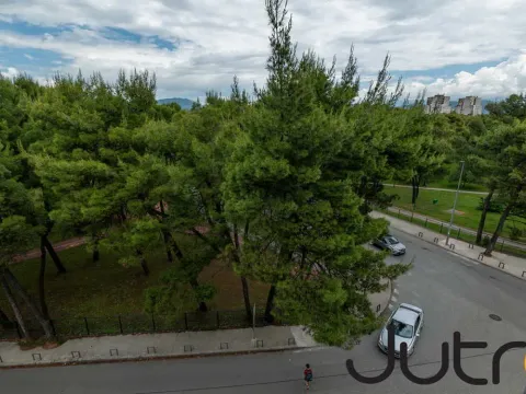 Prodaja, dvosoban stan, 68m², Podgorica, Crna Gora - image 9