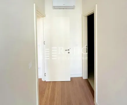 Rent, three bedroom apartment, 73m², Savski Venac, Beograd - image 12