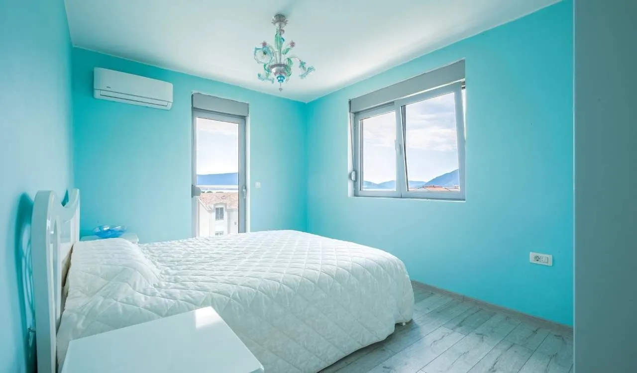 Prodaja, trosoban stan, 116m², Centar, Tivat