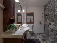 Rent, house, 200m², Zagora, Kotor - image 23