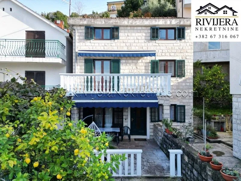 Prodaja, kuća, 150m², Zelenika, Herceg Novi