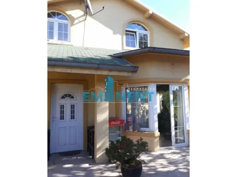 Prodaja, kuća, 167m², Ledine, Beograd