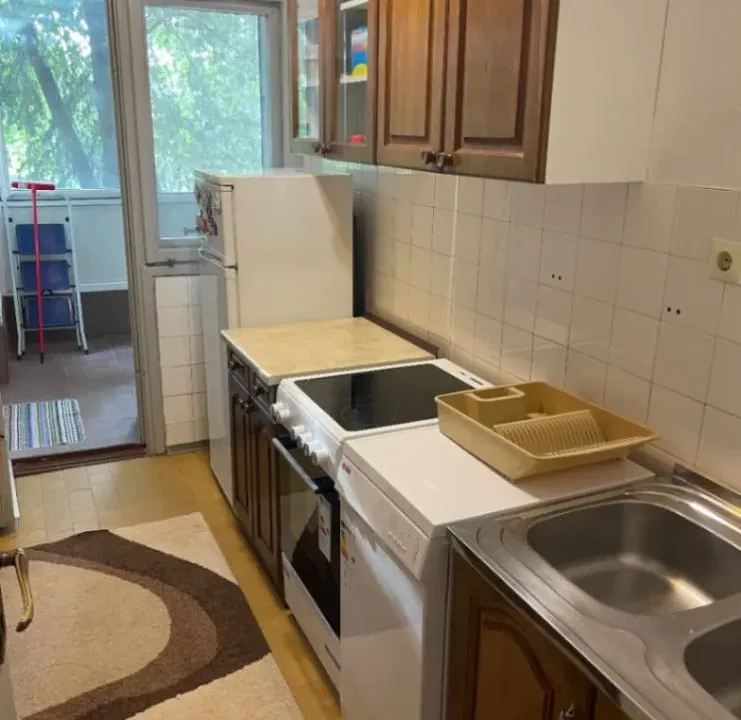 Izdavanje, dvosoban stan, 75m², Zabjelo, Podgorica