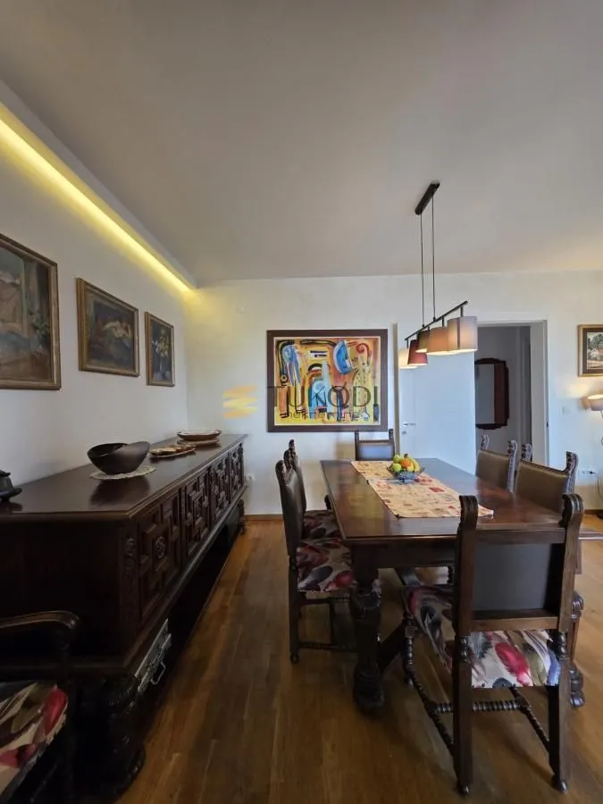 Prodaja, četvorosoban stan, 114m², Sremska Kamenica, Petrovaradin
