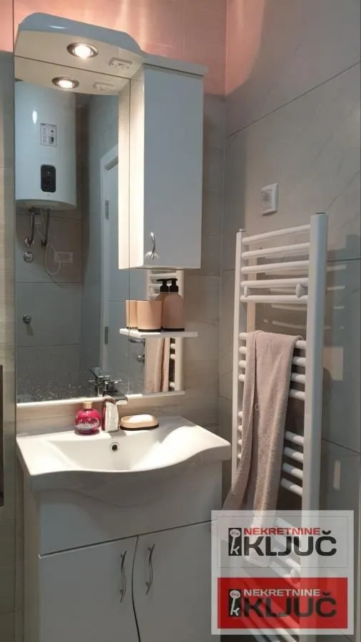 Izdavanje, dvosoban stan, 38m², Telep, Novi Sad Sve Podlokacije