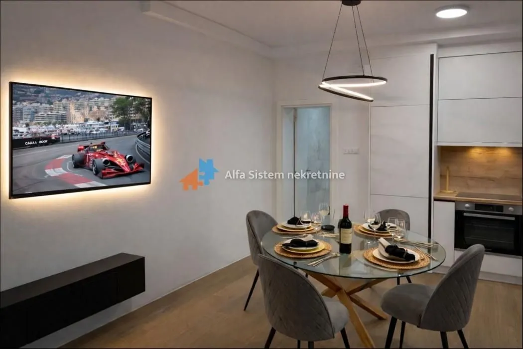 Rent, one bedroom apartment, 42m², Savski Venac, Beograd