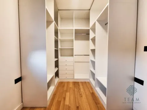 Prodaja, kuća, 200m², Donji Kokoti, Podgorica - image 21