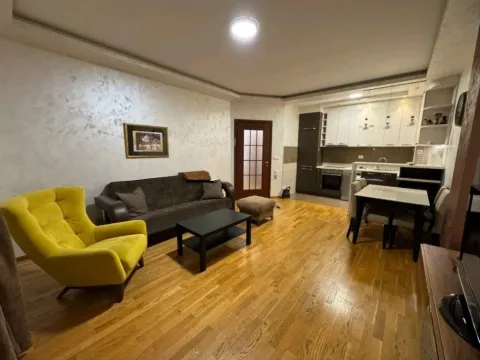 Izdavanje, jednosoban stan, 48m², City Kvart, Podgorica - image 10