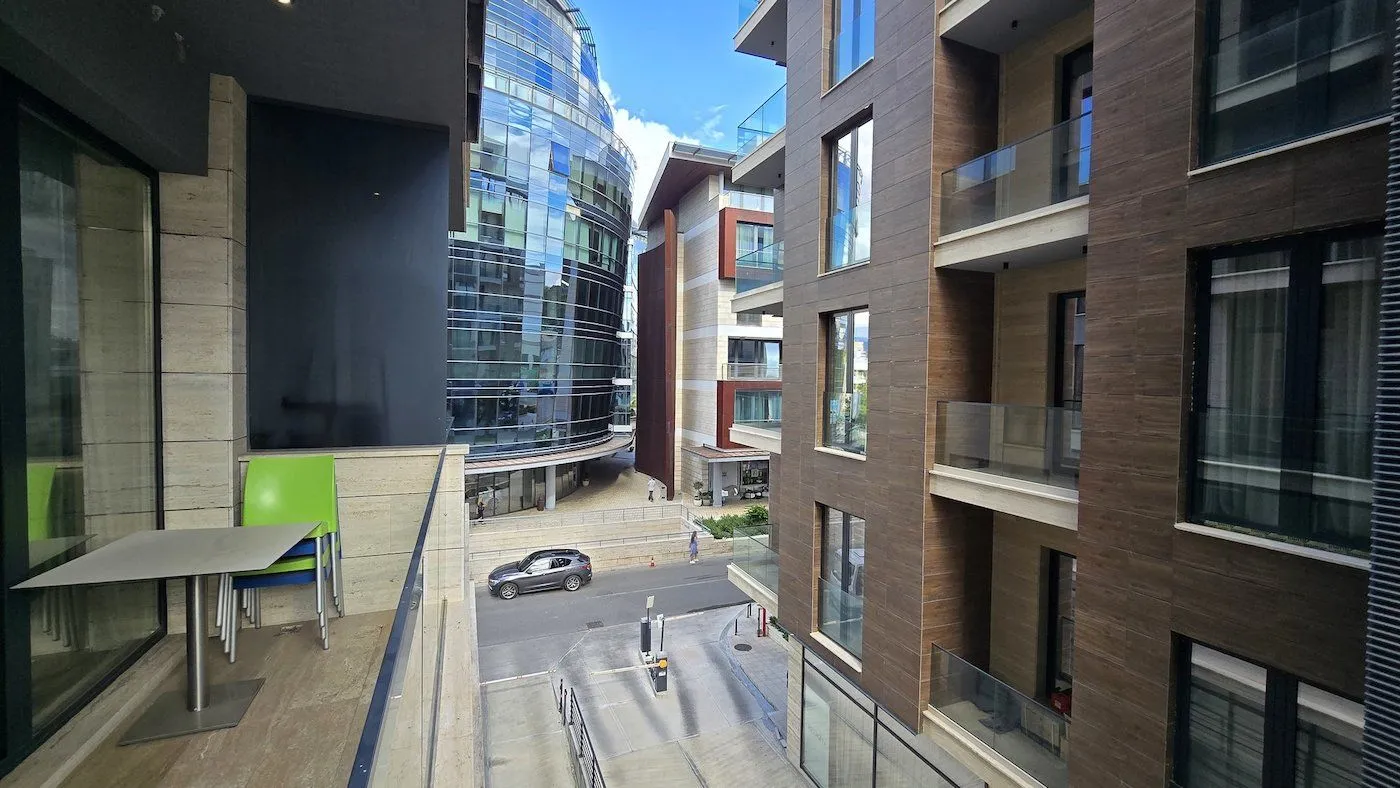 Izdavanje, jednosoban stan, 52m², Kod Capital Plaze, Podgorica