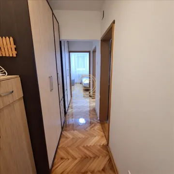Izdavanje, trosoban stan, 53m², Crveni Krst, Beograd - image 4