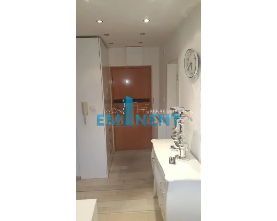 Sale, two bedroom apartment, 49m², Čukarica, Beograd
