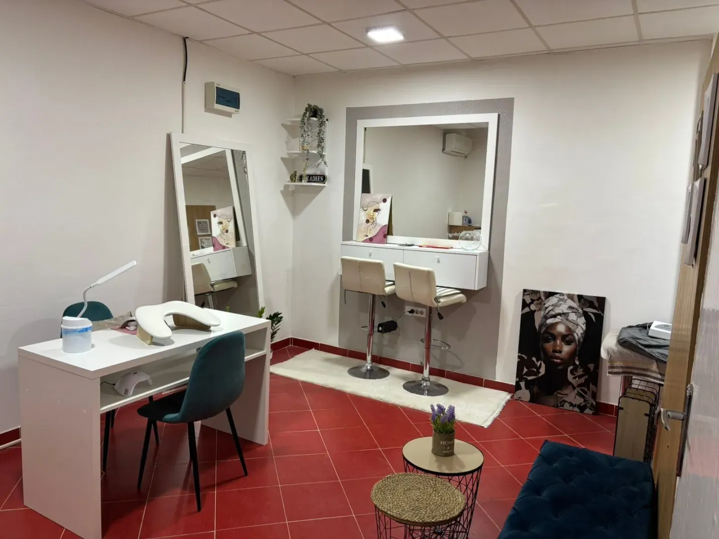 Rent, office space, 24m², Pažići, Danilovgrad