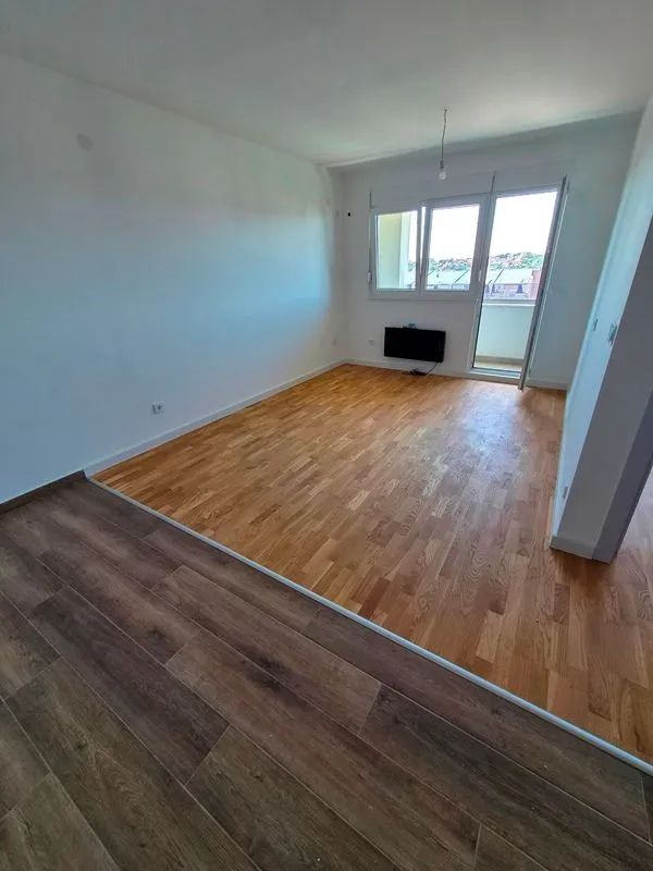 Sale, three bedroom apartment, 53m², Zvezdara Sve Podlokacije, Beograd