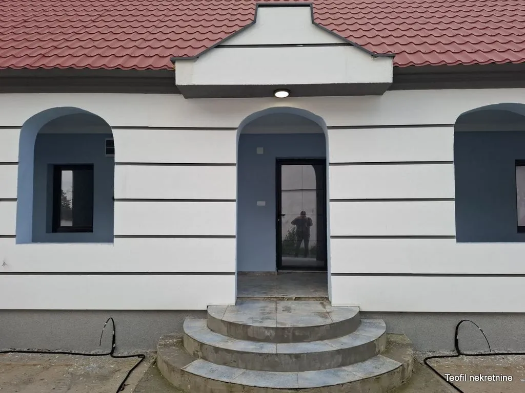 Sale, house, 200m², Karlovčić, Pećinci