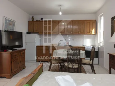 Prodaja, kuća, 450m², Dobre Vode, Bar - image 4