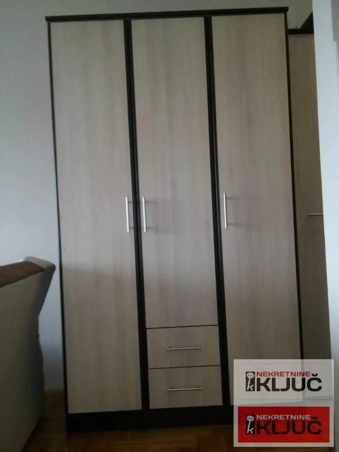 Rent, studio apartment, 30m², Bulevar patrijarha Pavla, Novi Sad Sve Podlokacije