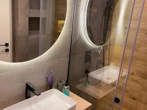 Rent, two bedroom apartment, 120m², Centar, Podgorica - image 10