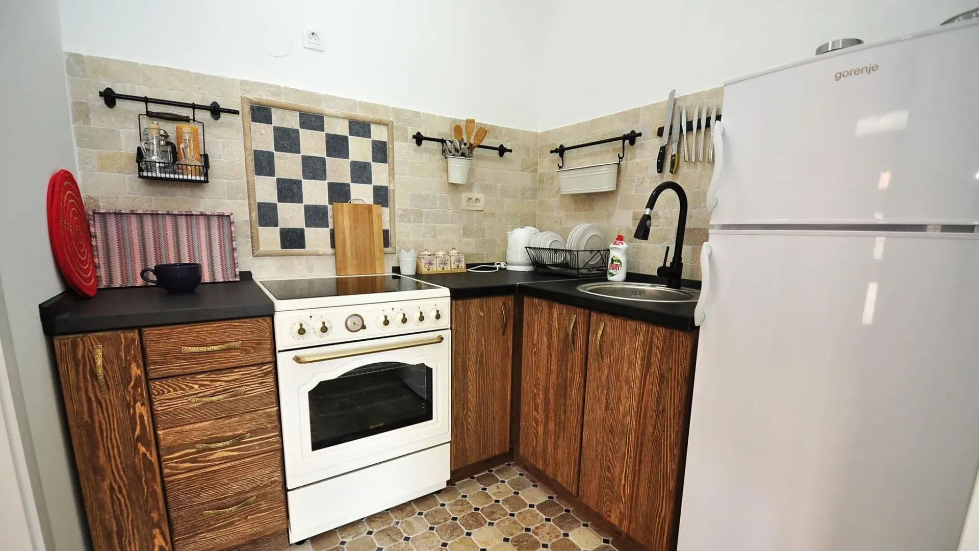 Sale, two bedroom apartment, 82m², Risan, Kotor