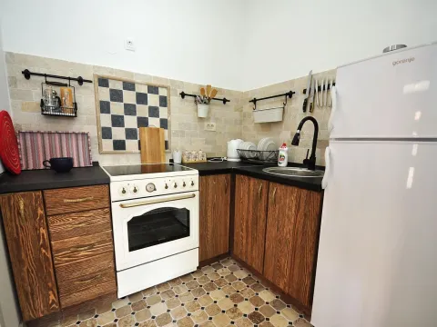 Prodaja, dvosoban stan, 82m², Risan, Kotor - image 3