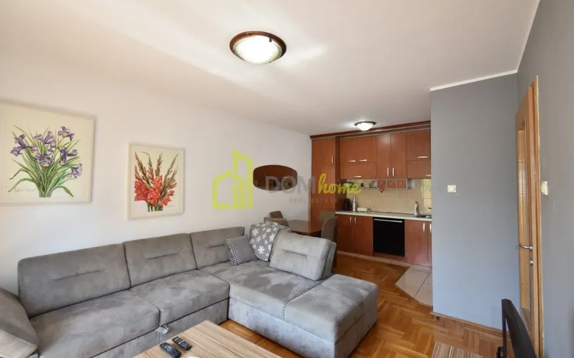 Izdavanje, jednosoban stan, 43m², Krivi Most, Podgorica