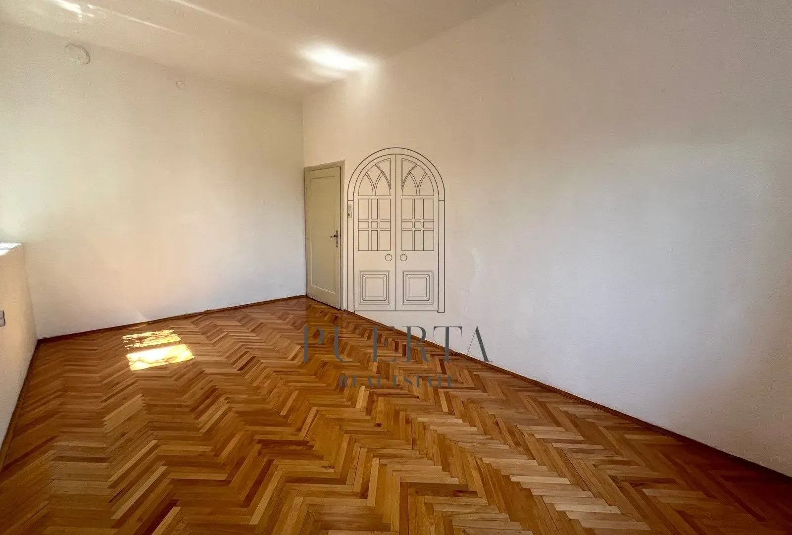 Rent, two bedroom apartment, 70m², Centar, Podgorica
