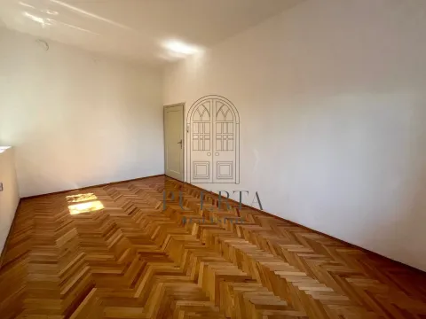 Rent, two bedroom apartment, 70m², Centar, Podgorica - image 11