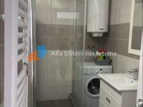 Rent, three bedroom apartment, 80m², Crveni Krst, Beograd - image 12