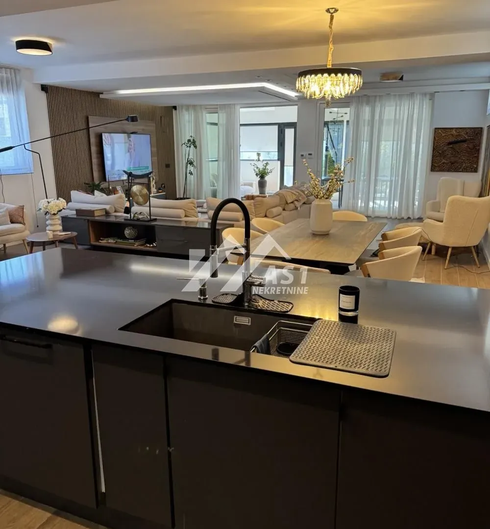 Rent, house, 300m², Kamenjar, Novi Sad Sve Podlokacije