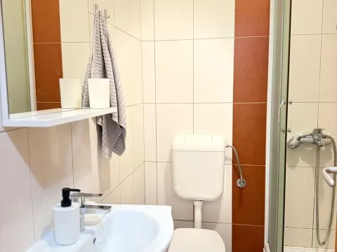 Sale, studio apartment, 35m², Velji Vinogradi, Budva - image 7