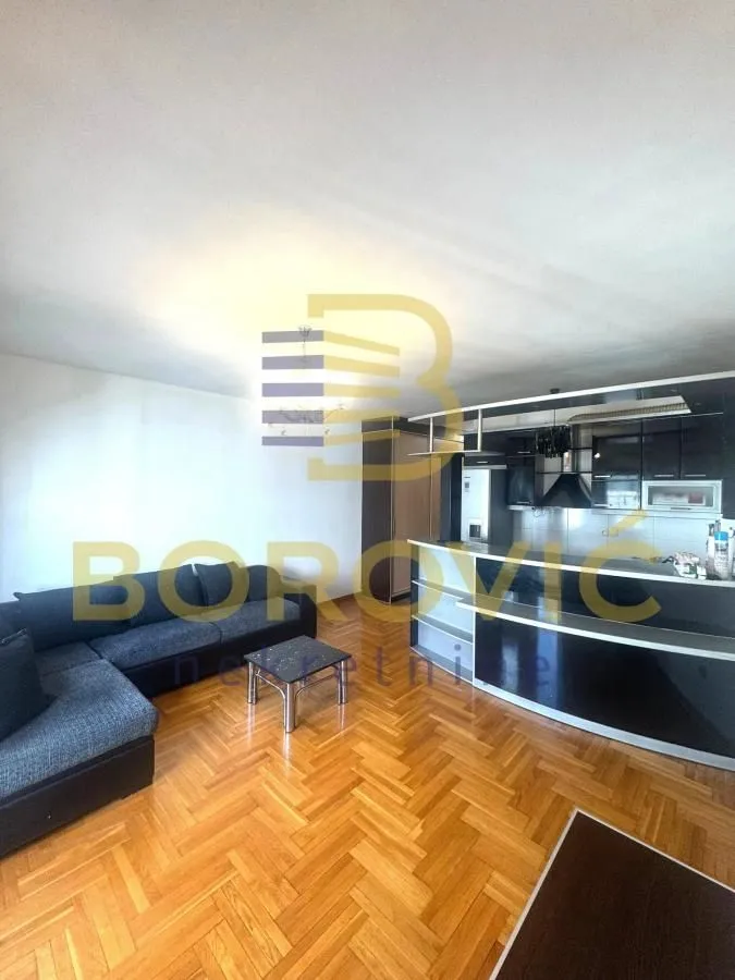 Sale, two bedroom apartment, 57m², Crveni Krst, Beograd