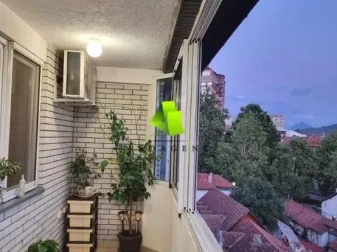 Izdavanje, trosoban stan, 97m², Medijana, Niš - image 18