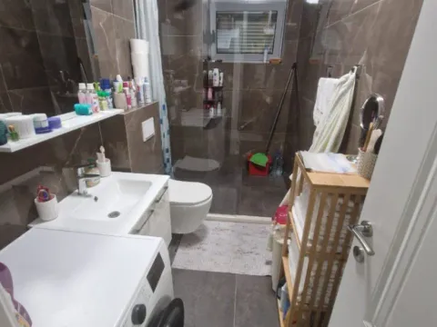 Prodaja, jednosoban stan, 56m², Ulcinj, Crna Gora - image 3