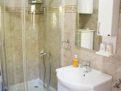 Sale, studio apartment, 26m², Sveti Stefan, Budva - image 11