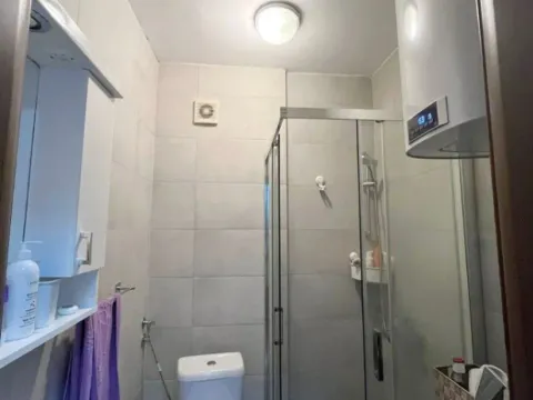 Izdavanje, jednosoban stan, 43m², City Kvart, Podgorica - image 7