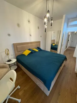 Prodaja, jednosoban stan, 65m², Soho City, Bar - image 5