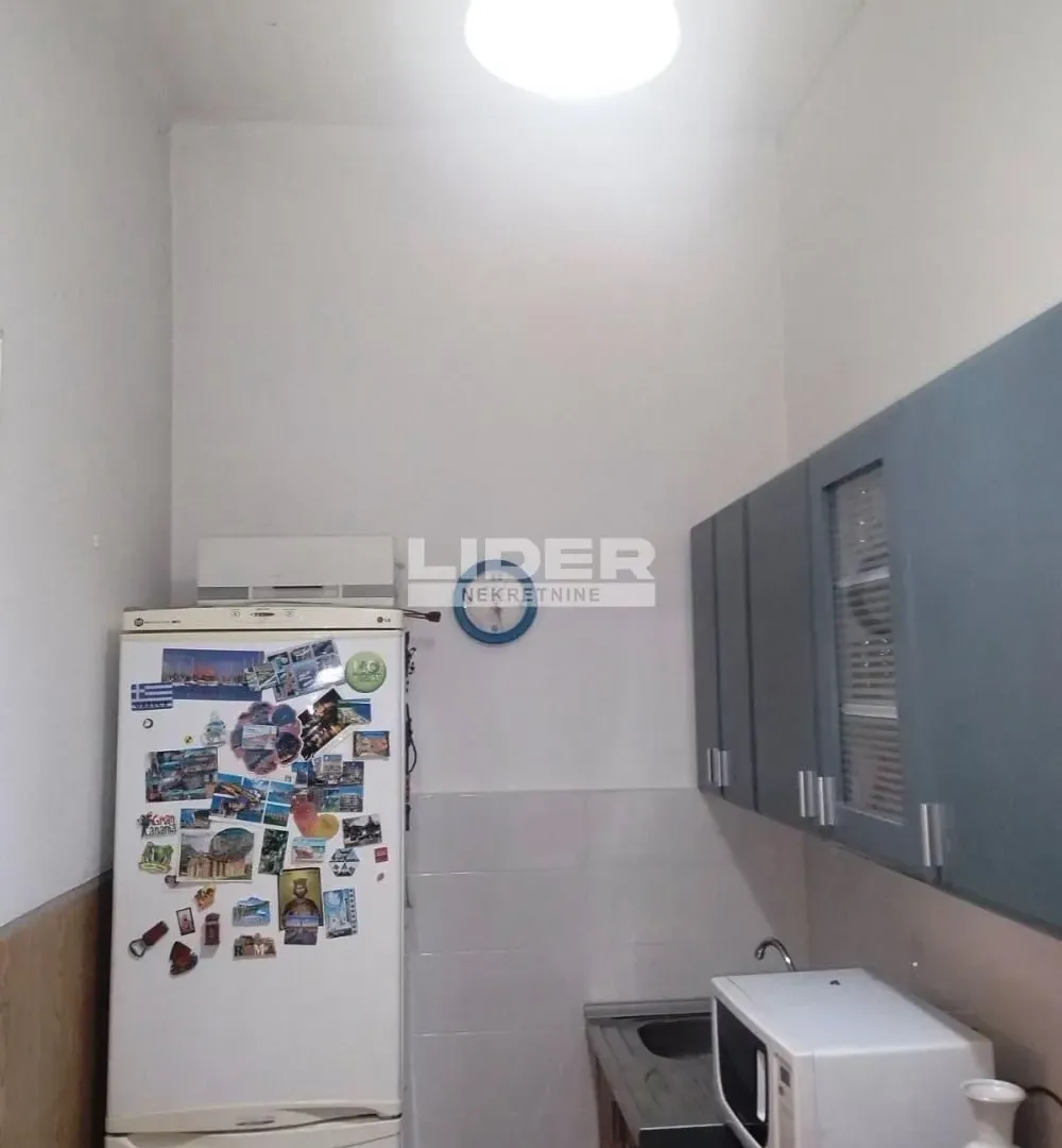 Sale, three bedroom apartment, 61m², Stari Grad, Beograd